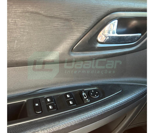 Citroën C4 GLX 2.0 Flex 16V 5p Mec. passagem por leilão
