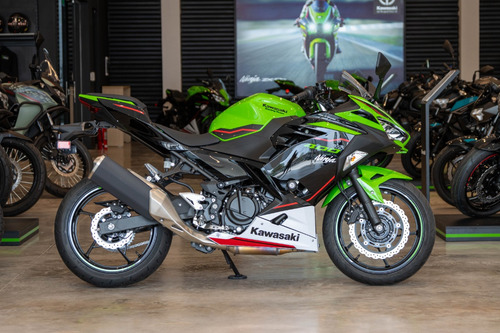 Kawasaki Ninja 400 2025 Promo De Contado.