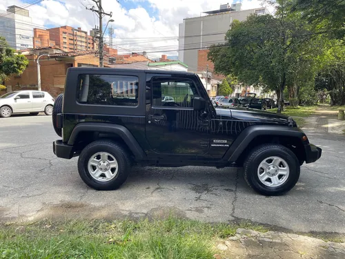 Jeep Wrangler 3.5 Sport Mt 4x4