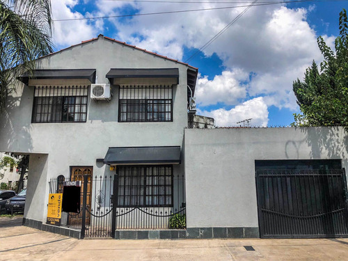 Venta Chalet Casa 3 Ambientes Ph Haedo Norte Apto Crédito