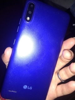 Imagen 2 de 2 de Celular LG K22 En Banda Y Una Sola Trisadura Pequeña