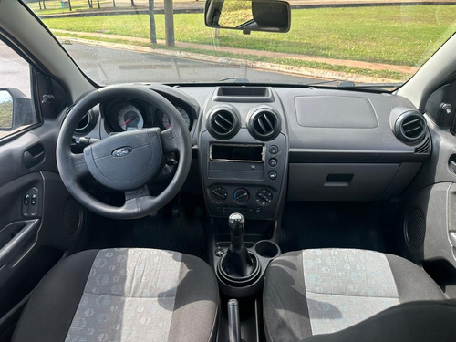 Ford Fiesta 1.0 MPI HATCH 8V FLEX 4P MANUAL