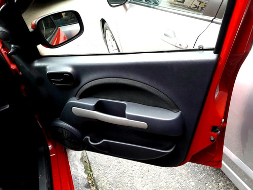 Imagem 11 de 15 de Fiat Uno 2012 1.0 Vivace Flex 5p
