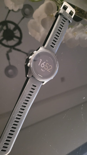 Garmin Forerunner 935 - Caixa 47mm Preto (Usado)