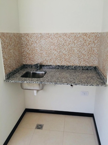 Imagen 9 de 14 de Departamento De 2 Ambientes En Complejo Jardin - Moron Centro