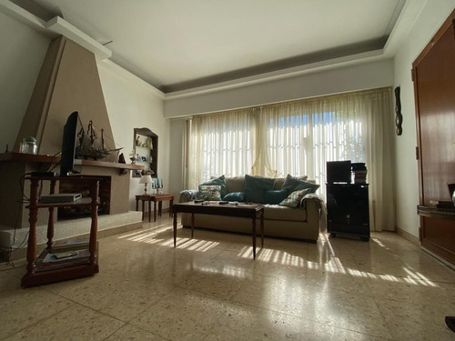 Imagen 17 de 30 de Casa Chalet Venta Necochea 1100 Ramos Mejia Lote 323 M2