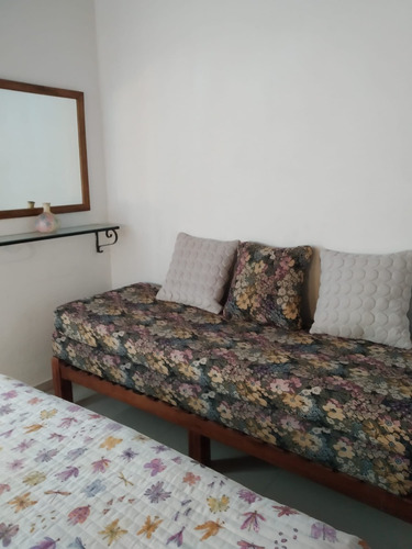 Imagen 6 de 12 de Casa Con Jardín, En Termas Del Daymán