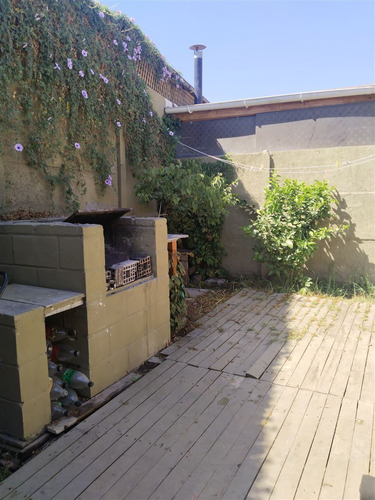 Casa En Venta De 3 Dorm. En Puente Alto