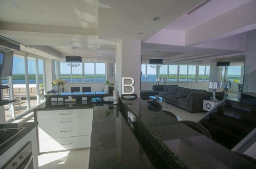 Penthouse Frente Al Mar En Venta En Cancún