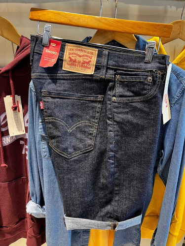 Imagen 3 de 3 de Bermuda Levis 511 Azul Pre Lavado Slim Fit