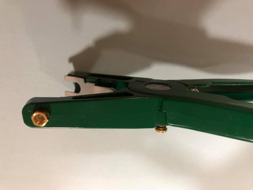Pinzas Aretadora Ganado Aretar Ovino Bovino Alicata Verde