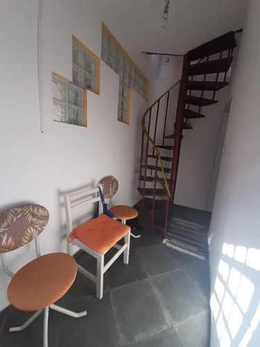 Imagem 11 de 30 de Sobrado Com 3 Dormitórios Mais Edícula, 327 M² - Venda Por R$ 1.200.000 Ou Aluguel Por R$ 4.400/ano - Jardim Planalto - Arujá/sp - So0335