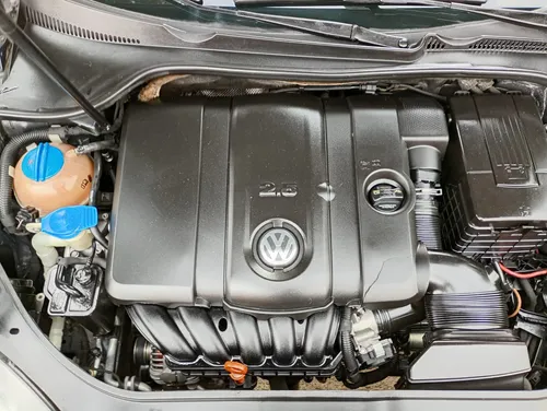 Volkswagen Bora 2.5 Style Tiptronic Bt At