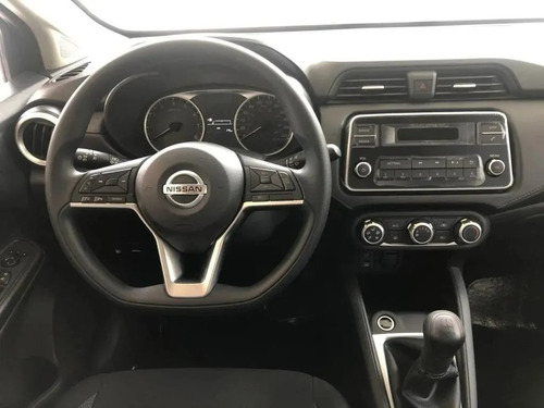 Imagen 25 de 25 de Nissan Versa 1.6 Sense Cvt