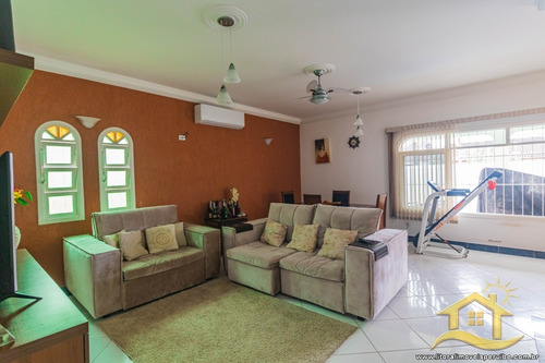 Imagem 12 de 21 de Casa - Térrea No Bairro Ribamar, 600 Metros Da Praia, Peruíbe-sp - 5236