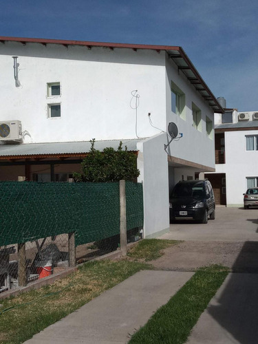 Complejo De Departamentos En General Roca
