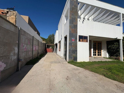 Casa Estilo Mediterráneo Sector Residencial Concón