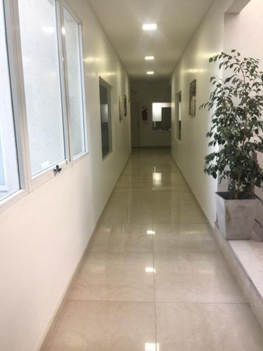 Imagen 4 de 7 de Oficina - Rincon De Milberg