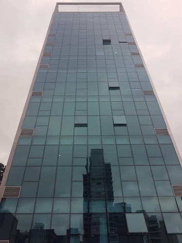 Oficina En Venta Ubicado En Banfield, Lomas De Zamora