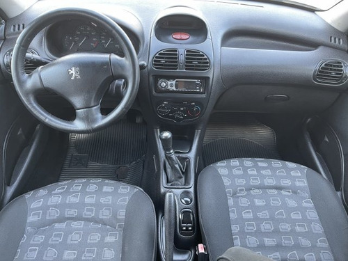 Imagem 8 de 10 de 206 1.4 Presence Sw 8v Flex 4p Manual