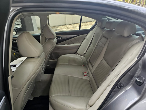Infiniti Q50 3.5 Hybrid Design Line At