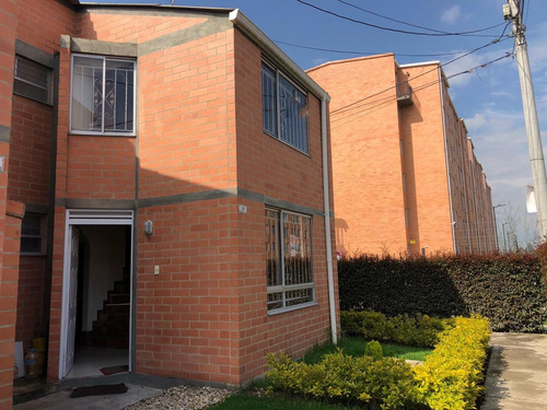 Se Vende Casa Madrid Sector La Finca 1101