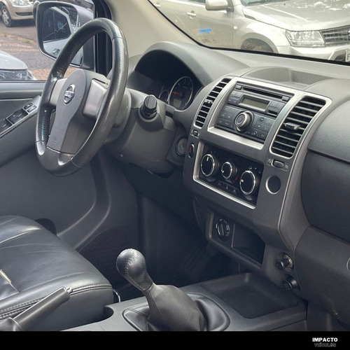 Imagem 4 de 8 de Nissan Frontier 2.5 16v 4p 4x4 Sv Attack Turbo Diesel Cabine
