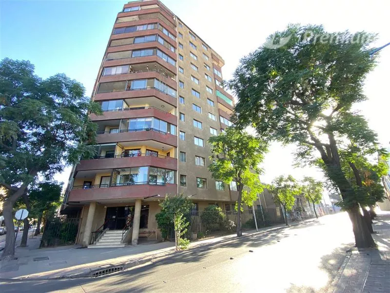 Departamento En Venta De 2d - 1b En Santiago