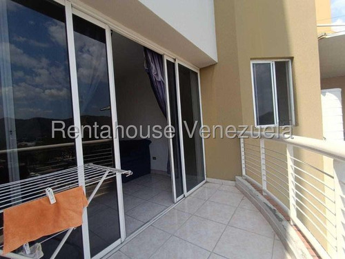 Apartamento Duplex Urb Andres Bello Maracay 25-16098 Apd