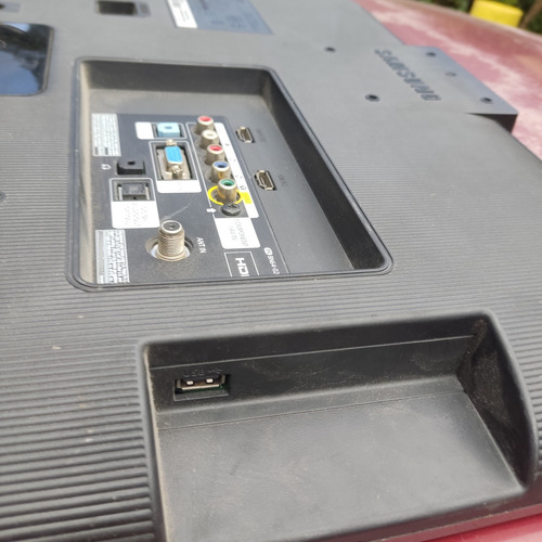 Pantalla Samsung Modelo T22b350nd Se Vende Por Partes (Usado)