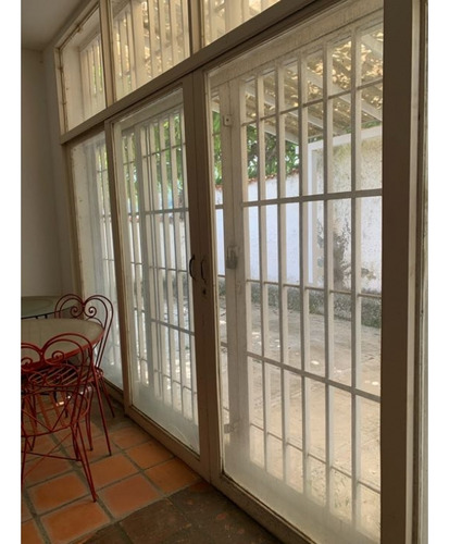 Se Vende Casa 550m2 5h+s/4.5b+s/4p La Boyera 1211