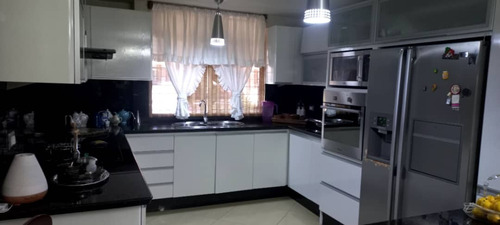 Imagen 7 de 16 de Town House