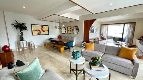 Imagen 4 de 12 de Apartamento En Ensanche Naco En Venta, Proximo Como Sectores Serralles , Piantini , Evaristo Morales , Paraiso , Urb Fernandez, Esperilla , Paraiso ,el Vergel , Bella Vista ,millon, Santo Domingo