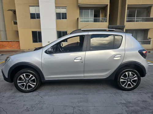 Renault Stepway 1.6 Dynamique / Intens Automática