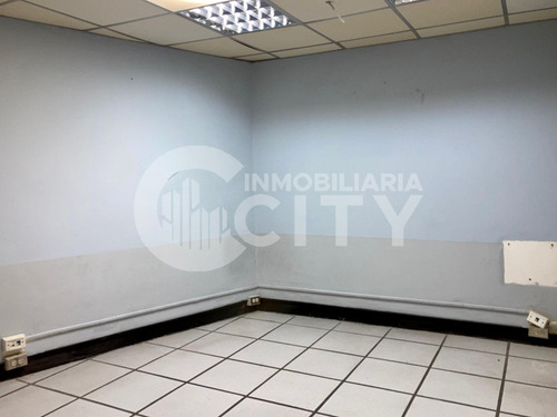 Cb Versátil Oficina En La Campiña Para Alquiler