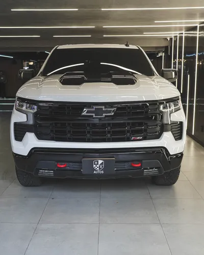 Chevrolet Silverado 5.3 Z71 4X4 At