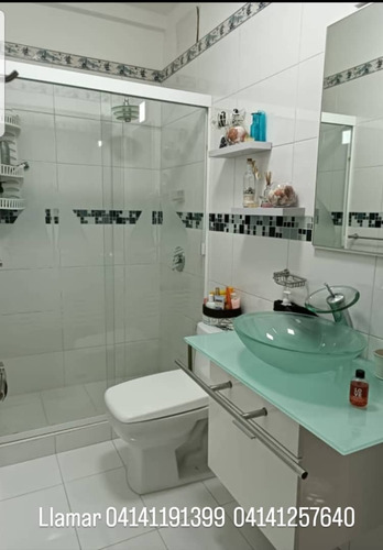 Apartamento En Venta En Higuerote, Residencia Monte Mar
