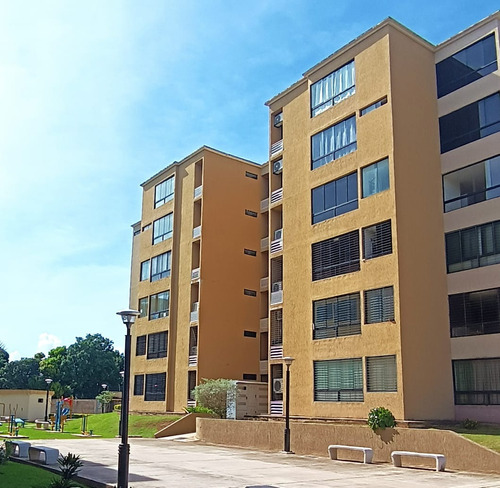 Marbella Mendoza Vende Apartamento En Res Valle Topacio Ref. 25.000$ 