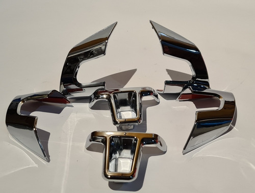 Imagen 2 de 5 de Vw Bora, Embellecedor De Volante.