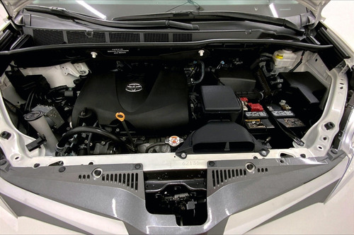 Imagen 10 de 25 de Toyota Sienna 5 Pts Xle, Ta, Ba, Bl, Consola En Toldo, Ra-