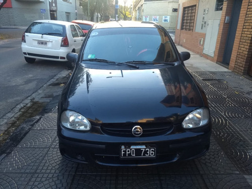 Imagen 1 de 9 de Chevrolet Corsa Classic 1.6