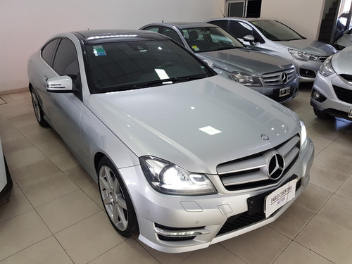 Imagen 8 de 15 de Mercedes Benz C250 Blue Efficiency