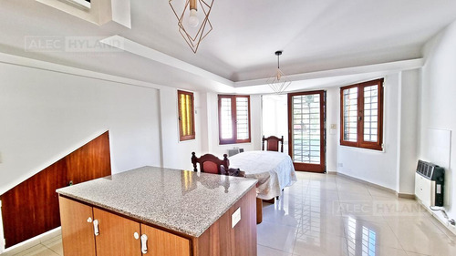 Casa En Alquiler De 3 Dormitorios Con Pileta En Lomas Jockey, San Isidro