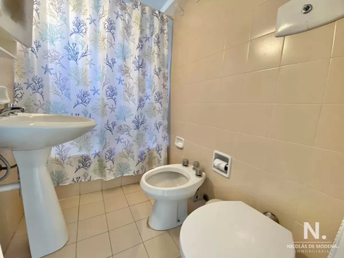 Oportunidad De Vida Impecable En Torre Marina Ii