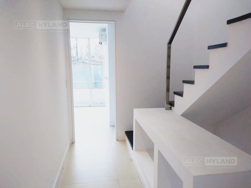 Imagen 5 de 17 de Casa En Venta 4 Ambientes - Punta Chica