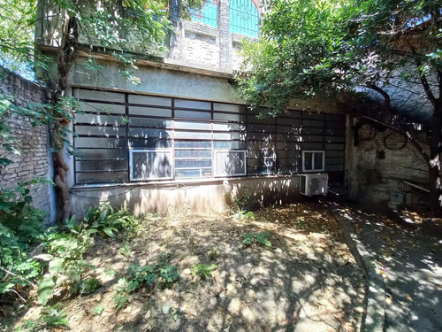 Venta Casa 5 Ambientes Con Galpón / Terraza / Balcón / Patio En Lote Propio En Mataderos
