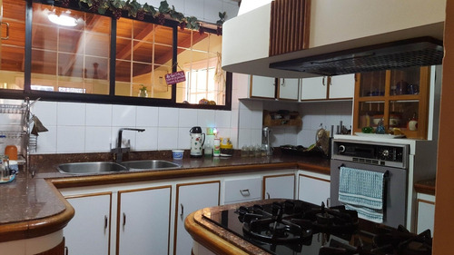 Imagen 6 de 15 de En Venta Casa Bella Y Amplia 04122183505 Cod22-20989