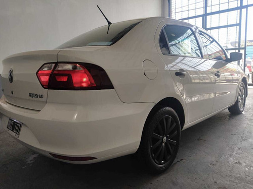 Volkswagen Voyage 1.6 Comfortline 101cv Abcp Abs 2014