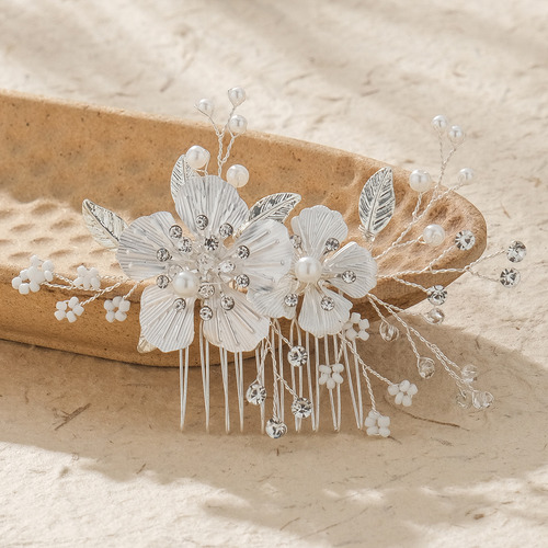 Diadema De Cristal Hecha A Mano Para Novias: Un Toque De Ele