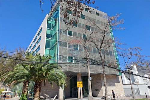 Arriendo Oficina Av. Pedro De Valdivia 90metros